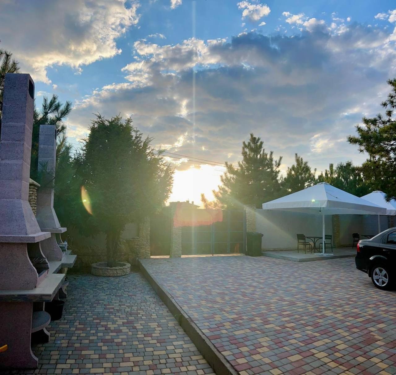 More Nadezhd Hotel Sanzhiika Eksteriør billede